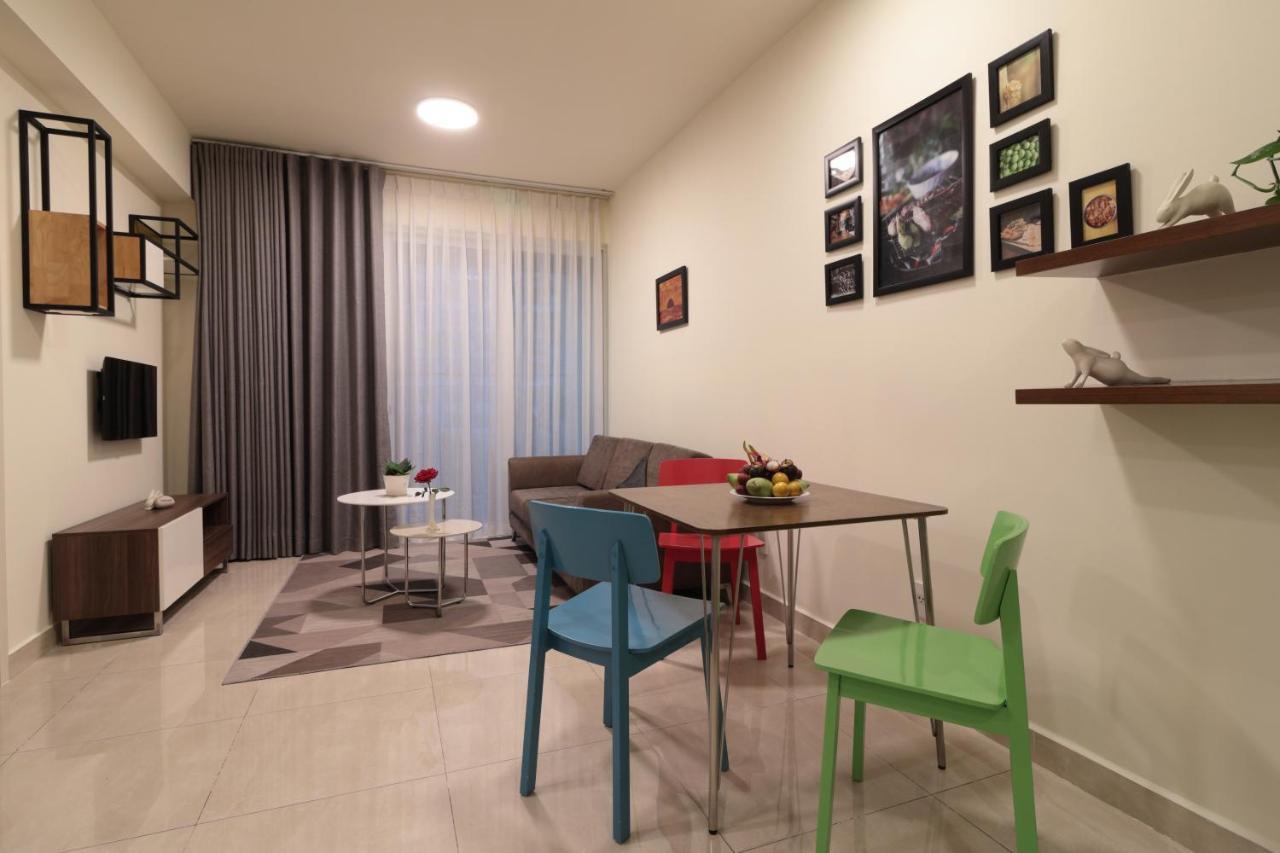 Deluxe With Balcony, Pool, Fitness And Yoga Apartamento